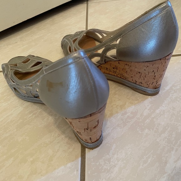 Stuart Weitzman Silver Wedge Sandals - Picture 6 of 14